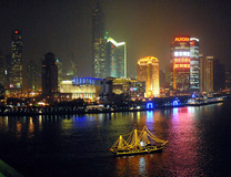 Прогулка по реке Хуанпу и ночной Шанхай