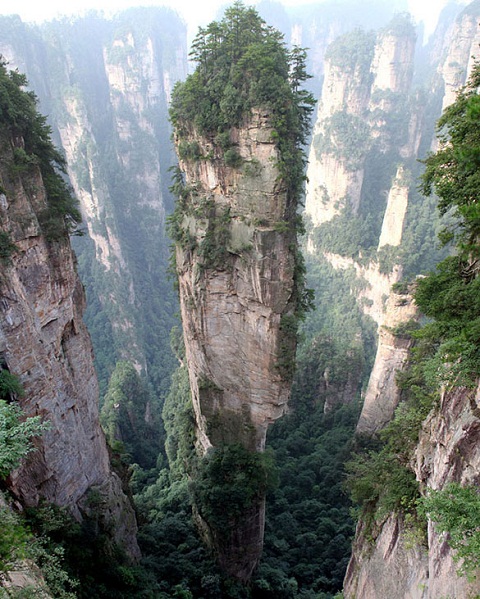 Китай -  чжанцзяцзе гора Аллилуйя Аватар