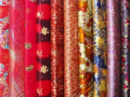 Шелковые ткани в Сучжоу, большой выбор шелковых изделий